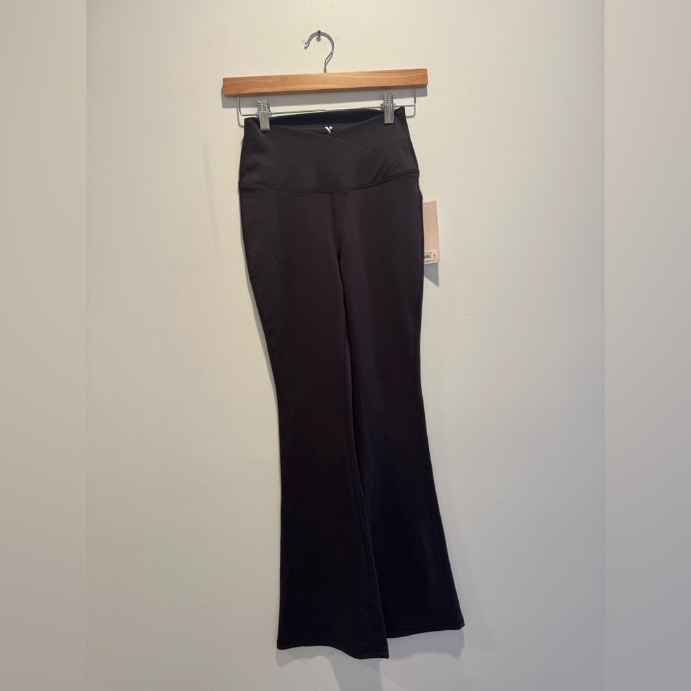 Yogalicious Brown Flare Yoga Pants Crossover Waistband Small NWT